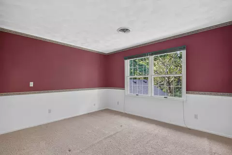 Bedroom - 906 34 Ave, Moline, IL 61265 photo 3 of 9