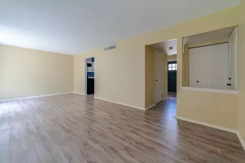 331 Golf Ln, Algonquin, IL 60102 photo 9