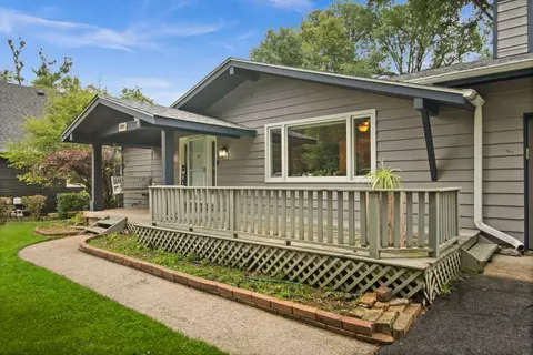 Exterior - 1225 Winaki Trl, Algonquin, IL 60102 photo 1 of 8