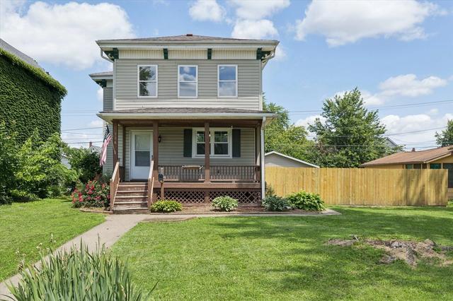 526 4th Ave S, Clinton, IA 52732