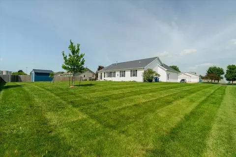 412 Sunset Dr, Colfax, IL 61728 photo 35