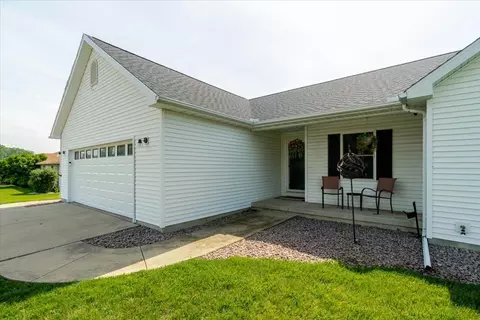 412 Sunset Dr, Colfax, IL 61728 photo 40
