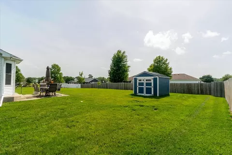 412 Sunset Dr, Colfax, IL 61728 photo 33