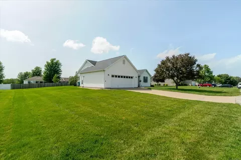 412 Sunset Dr, Colfax, IL 61728 photo 38