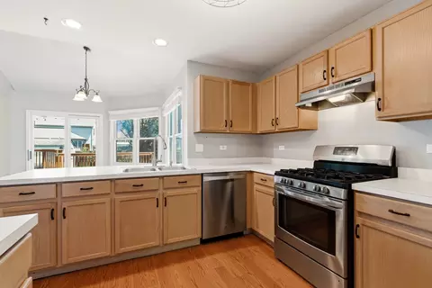 Kitchen - 2008 Primrose Dr, Plainfield, IL 60586 photo 3 of 3