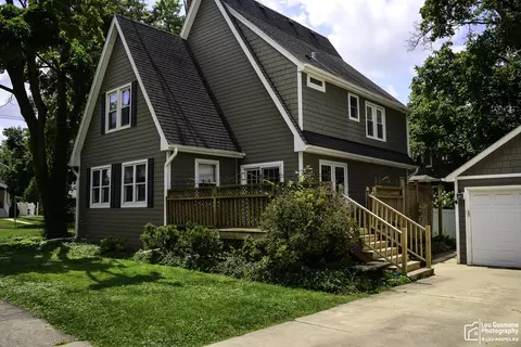 Exterior - Undisclosed, Wheaton, IL 60187 photo 4 of 6