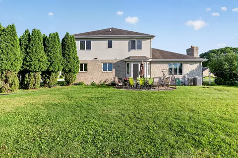 Exterior - 1692 185th St, Lansing, IL 60438 photo 6 of 6