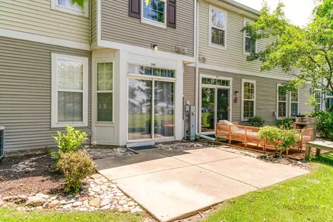 Other - 2636 Pondview Dr, Algonquin, IL 60102 photo 7 of 8