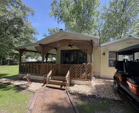 3 39 Woodhaven, Sublette, IL 61367 photo 1