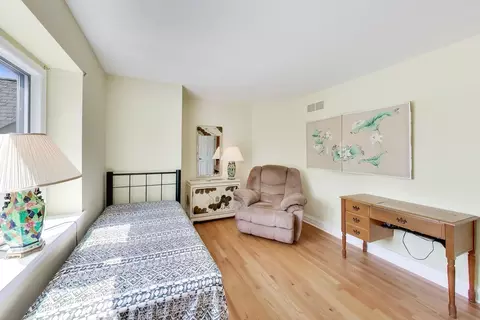 766 Camelot Dr, Burr Ridge, IL 60527 photo 30