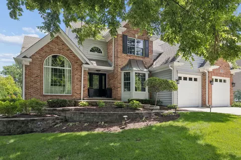 5401 Challen Pl, Downers Grove, IL 60515