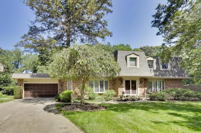 839 Edgewood Ct, Highland Park, IL 60035