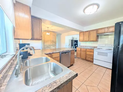 503 N 1st St, Alpha, IL 61413 photo 15