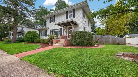 Other - 1605 E Taylor St, Bloomington, IL 61701 photo 2 of 9
