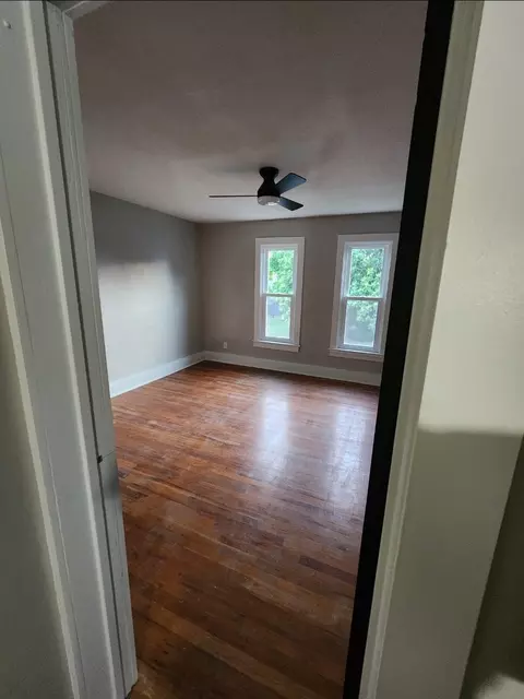 Bedroom - 1718 11th St, Moline, IL 61265 photo 2 of 4