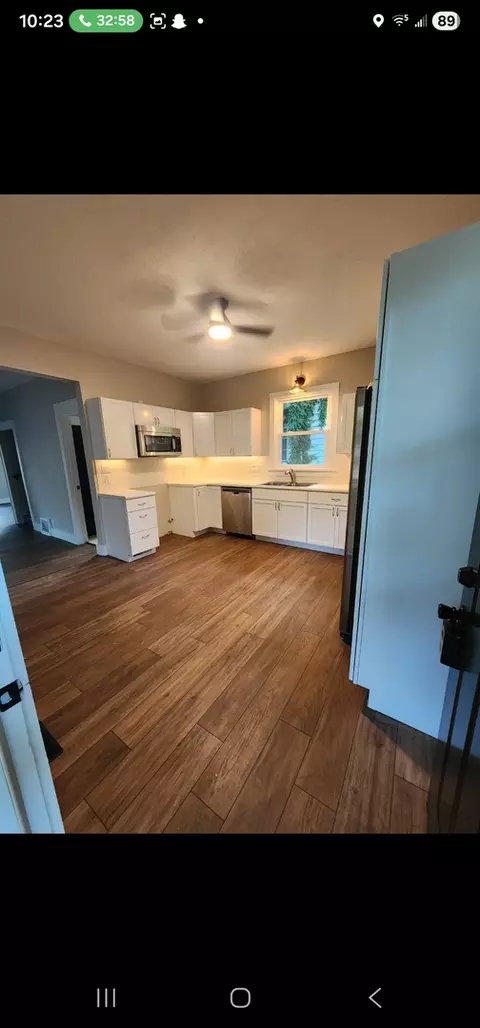 Kitchen - 1718 11th St, Moline, IL 61265 photo 4 of 4