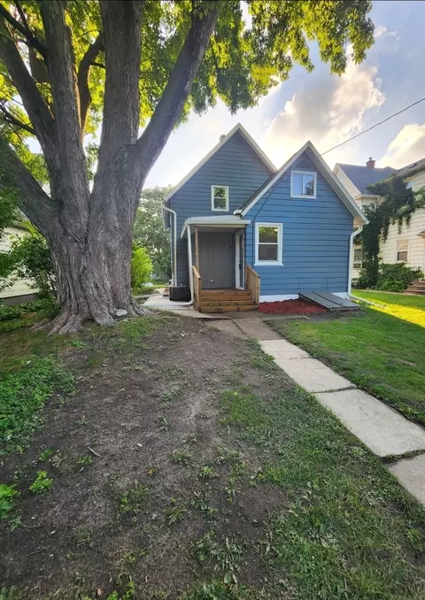 Other - 1718 11th St, Moline, IL 61265 photo 1 of 9