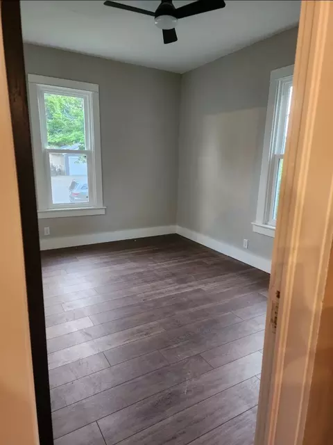 Bedroom - 1718 11th St, Moline, IL 61265 photo 4 of 4