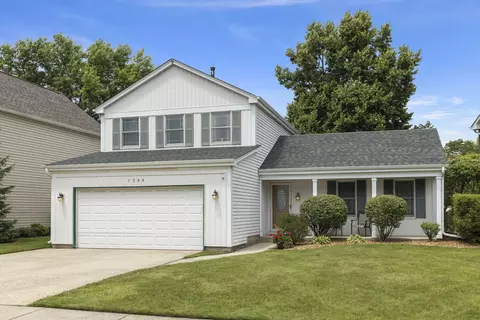 1396 Huntington Dr, Mundelein, IL 60060