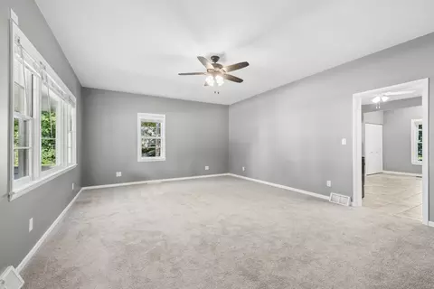 Living - 802 E Washington St, Marengo, IL 60152 photo 3 of 3