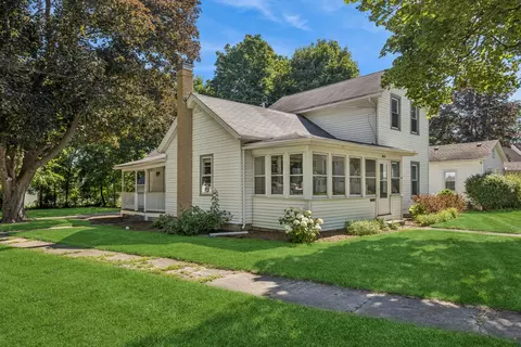 Other - 802 E Washington St, Marengo, IL 60152 photo 1 of 4
