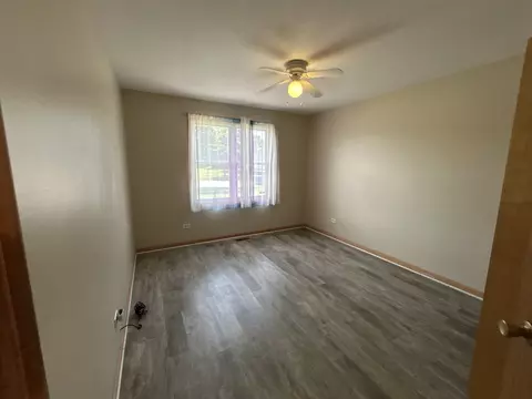 Bedroom - 53 Sunrise Ct, Steger, IL 60475 photo 2 of 3