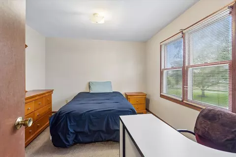 Bedroom - 1056 Fox Valley Dr, Aurora, IL 60504 photo 4 of 4