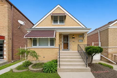 7205 S Lawndale Ave, Chicago, IL 60629