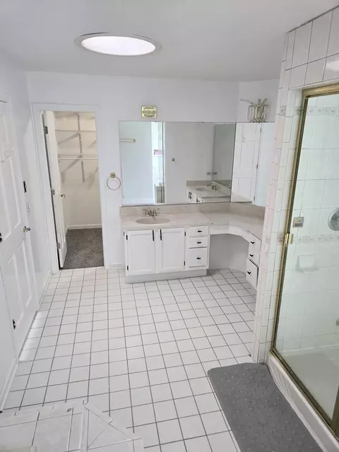 221 Windsor Dr, Bartlett, IL 60103 photo 13