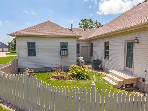 581 Fairway Dr, El Paso, IL 61738 photo 39