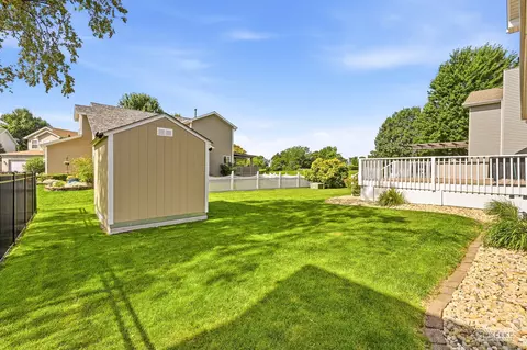 Exterior - 6708 Langsford Ln, Plainfield, IL 60586 photo 6 of 7