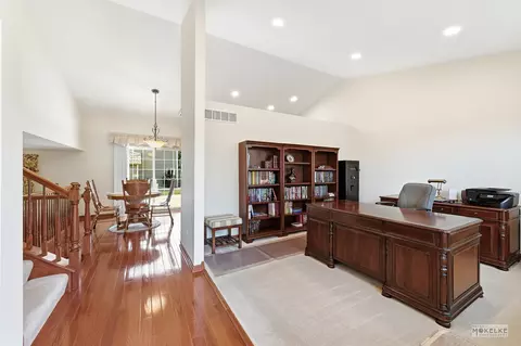 Entry Way - 6708 Langsford Ln, Plainfield, IL 60586 photo 1 of 2