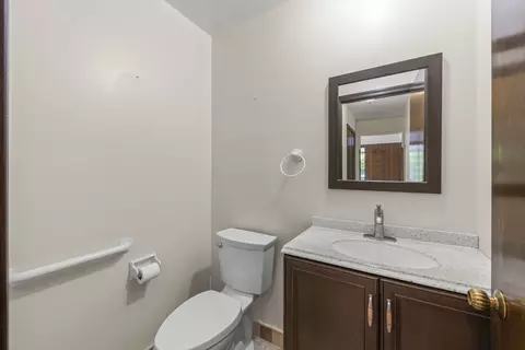 160 E Thompson Dr, Wheaton, IL 60189 photo 12
