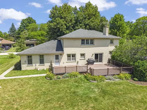 160 E Thompson Dr, Wheaton, IL 60189 photo 29