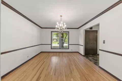 160 E Thompson Dr, Wheaton, IL 60189 photo 7