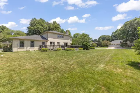 160 E Thompson Dr, Wheaton, IL 60189 photo 27