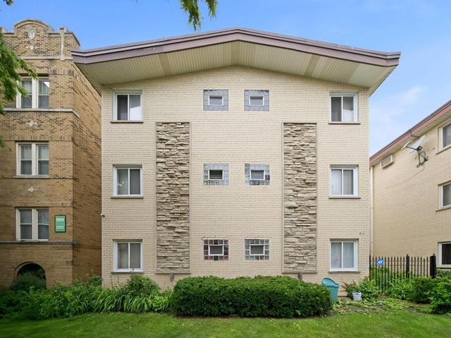 714 N Austin Blvd #202, Oak Park, IL 60302
