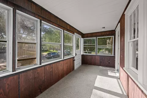 437 12th St, Silvis, IL 61282 photo 16