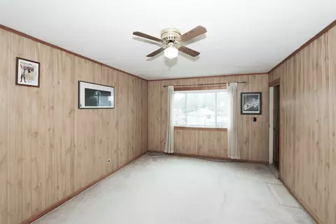 Bedroom - 101 N Eastern Ave, Bartlett, IL 60103 photo 6 of 6