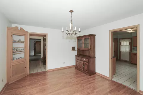 Dining - 101 N Eastern Ave, Bartlett, IL 60103 photo 1 of 1