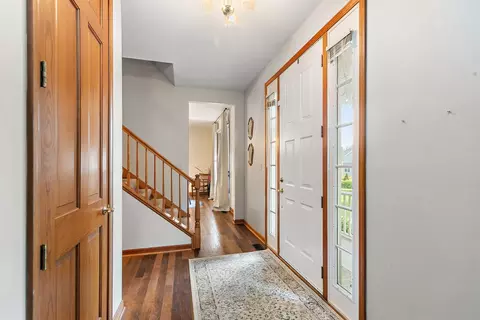 Entry Way - 1345 Chadwick Ct, Dundee, IL 60118 photo 1 of 2