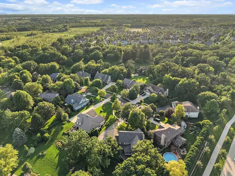 View/Area - 1345 Chadwick Ct, Dundee, IL 60118 photo 6 of 10