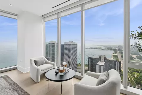 363 E Wacker Dr #4209, Chicago, IL 60601 photo 6