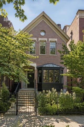 2542 N Wayne Ave, Chicago, IL 60614
