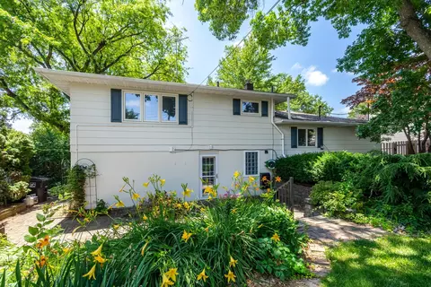 4213 35 Ave, Moline, IL 61265 photo 37