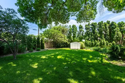 4213 35 Ave, Moline, IL 61265 photo 35