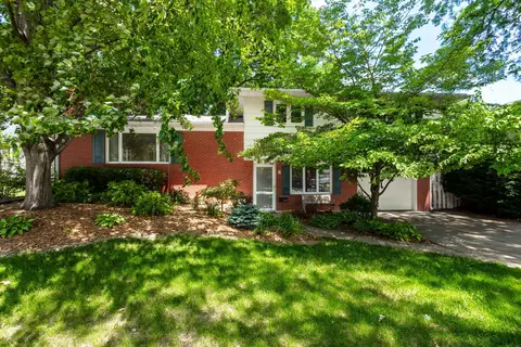 4213 35 Ave, Moline, IL 61265 photo 1