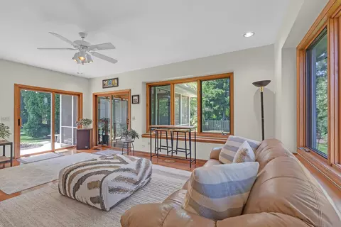 Other - 6 Spinnaker Ct, Third Lake, IL 60030 photo 2 of 9