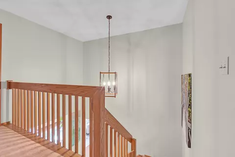 Entry Way - 6 Spinnaker Ct, Third Lake, IL 60030 photo 2 of 2