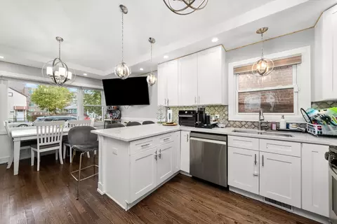 Kitchen - 7457 W 64th St, Summit, IL 60501 photo 1 of 3